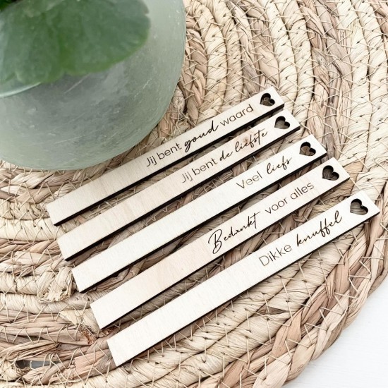 Plantenprikkers met tekst 0